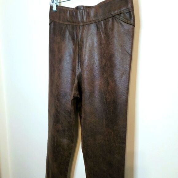 Max Studio Brown Faux Leather Pull On Pants Size Medium - Picture 2 of 8
